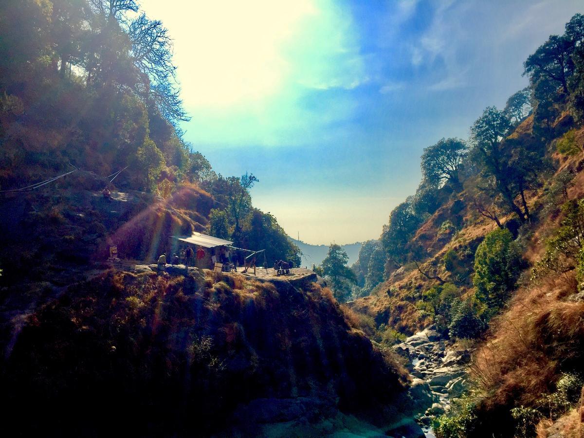 The Unmad, Dharamkot Hotel Dharamshala Buitenkant foto