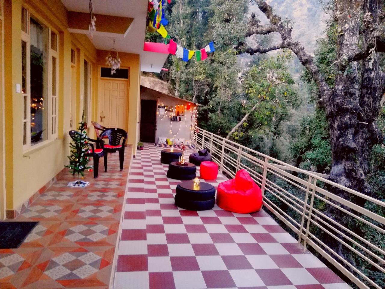 The Unmad, Dharamkot Hotel Dharamshala Buitenkant foto